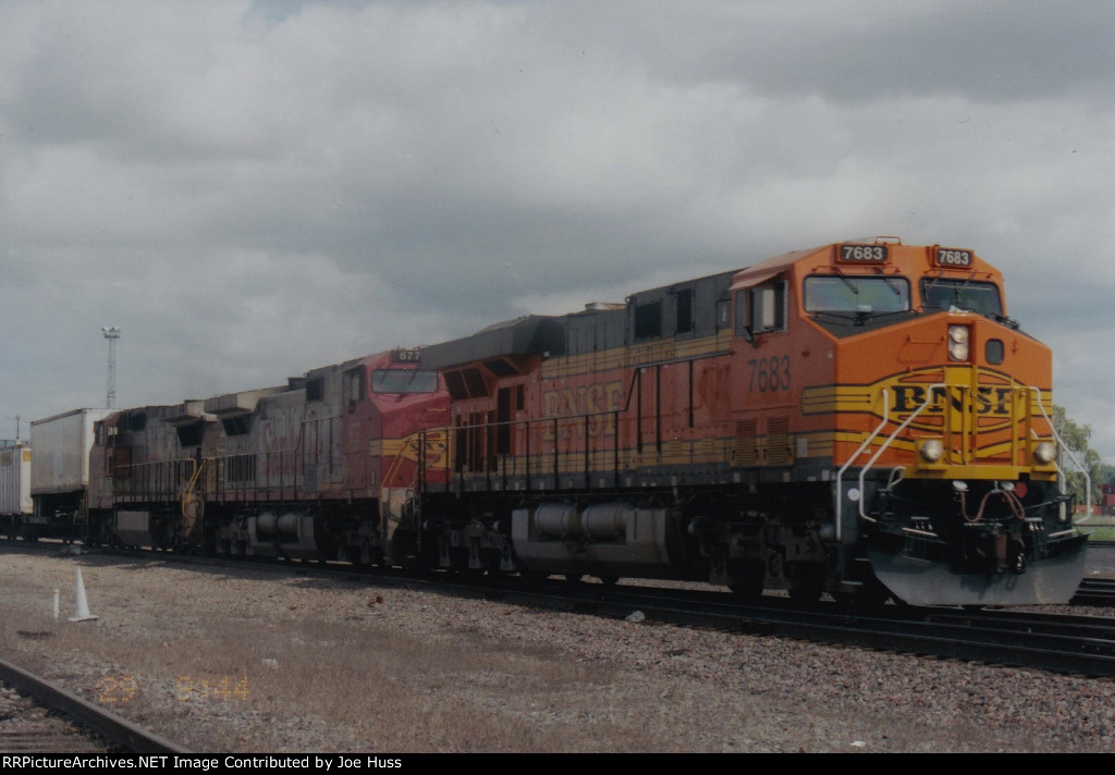 BNSF 7683 East